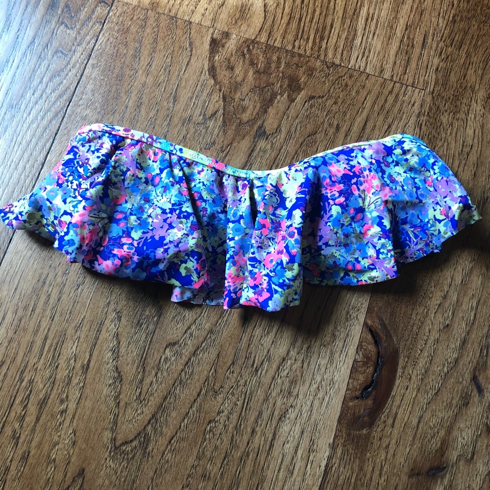 Victoria’s Secret Swim Top!